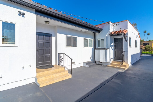 Building Photo - 161 N Willaman Dr