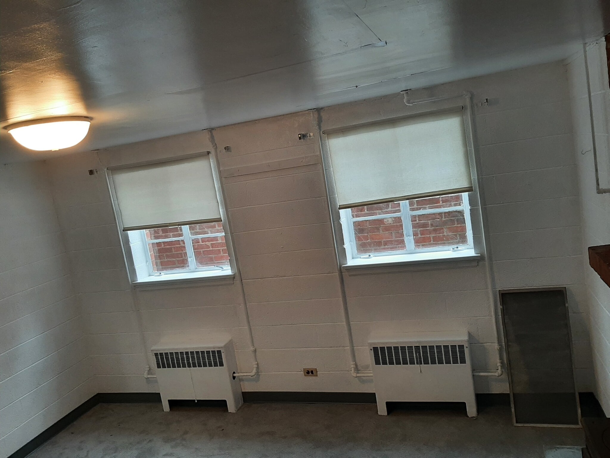 Building Photo - 1701 Rugby Ave