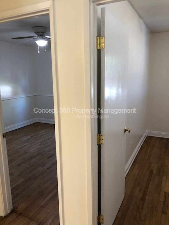 Building Photo - 20935 Conradi Ave