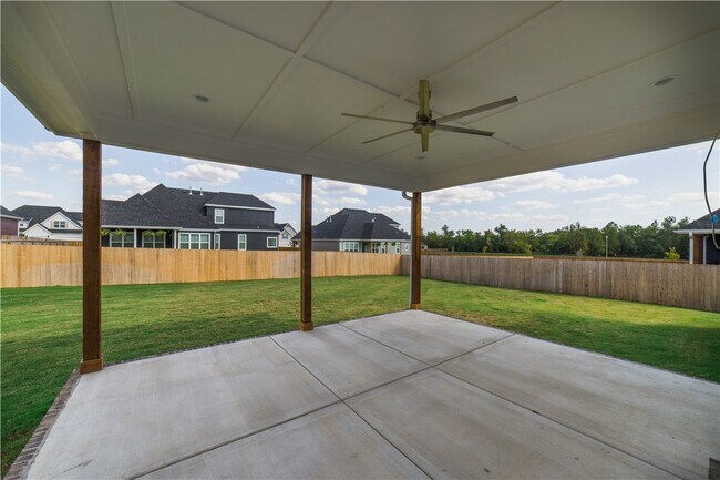 Building Photo - 6417 S 62nd St