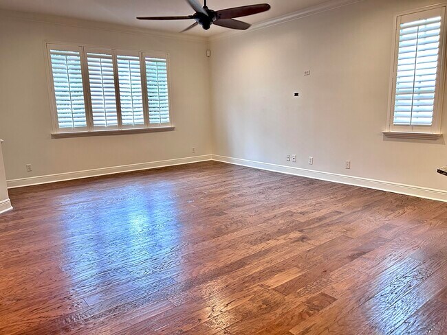 Building Photo - 2024 Foxtail View Ct