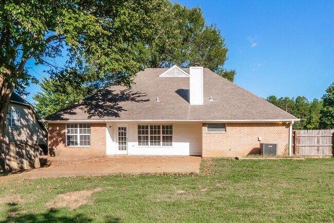 Building Photo - 4971 Trent Cove