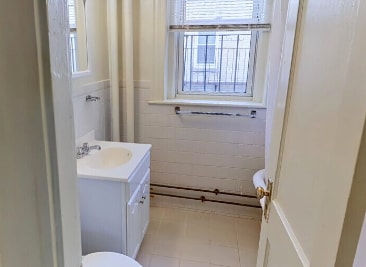 Images are representative samples of the advertised unit. Actual units shown during tours may differ - 129 Jersey St