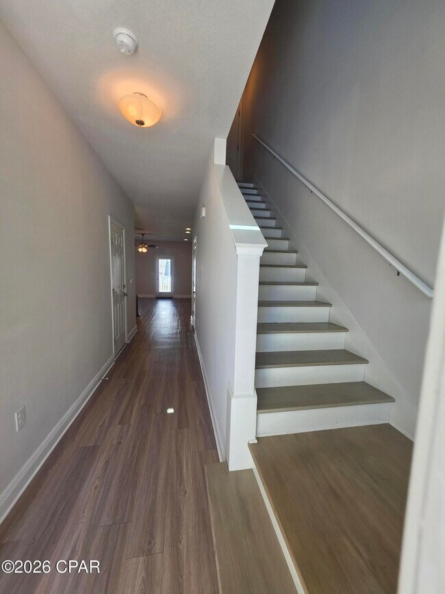 Building Photo - 106 Cascade Ln