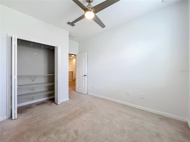 Building Photo - 12043 White Wave Point