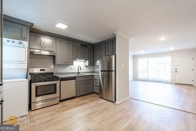 Building Photo - 1135 Woodland Ave NE