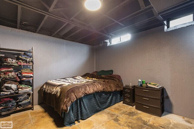 Building Photo - 11489 Anna Lisa Dr