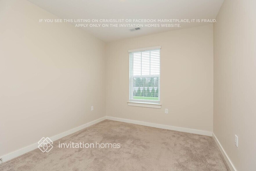 Building Photo - 4231 Gandalf Ln