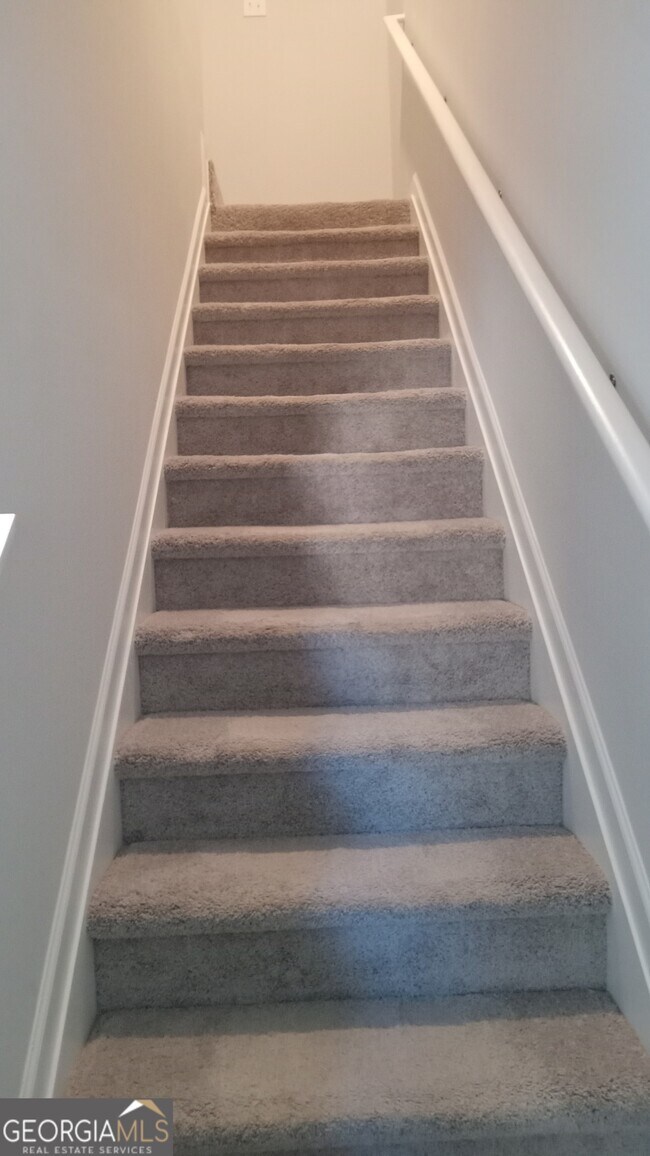 Building Photo - 2498 Polaris Way SW