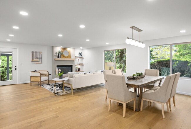 Building Photo - 15590 NW Norwich Cir