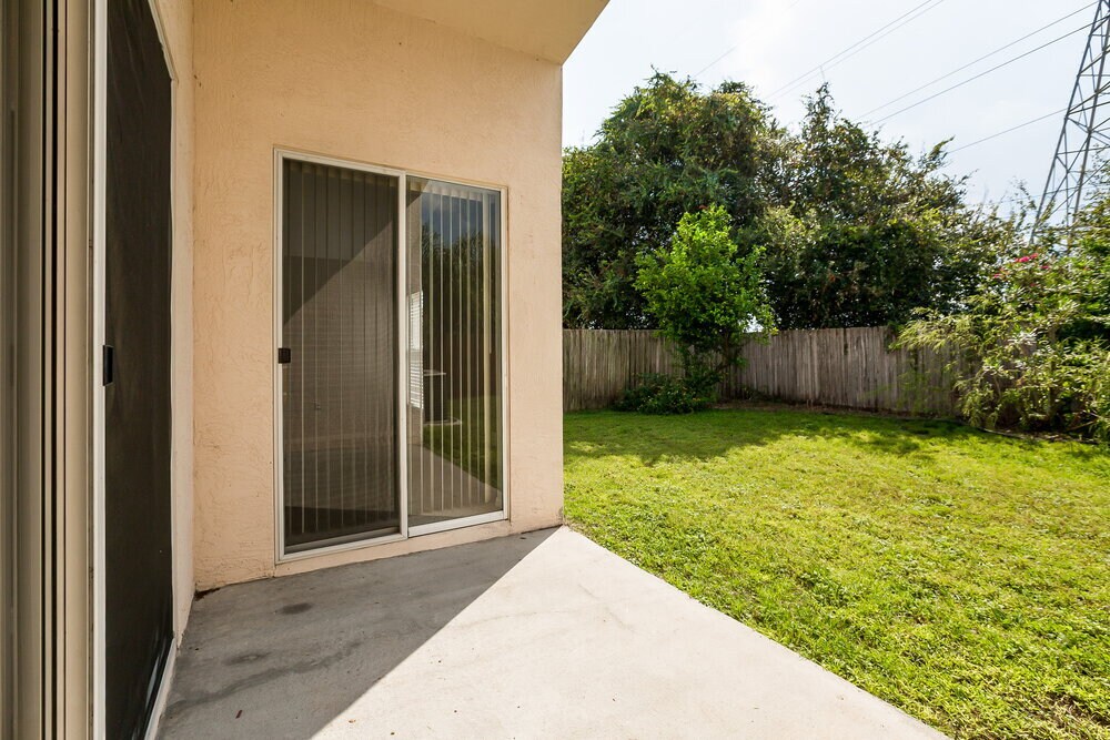 Building Photo - 9027 Egret Cove Cir