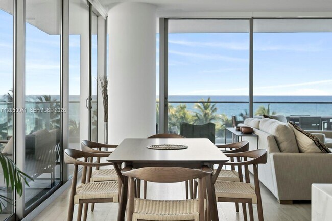 Building Photo - 10203 Collins Ave