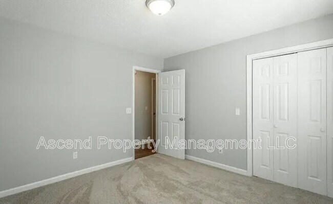 Building Photo - 10142 Baker Boy Dr