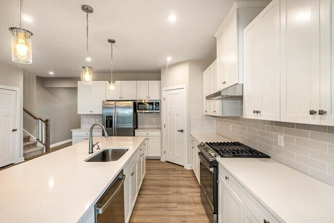 Building Photo - 4003 Bluebell Ln
