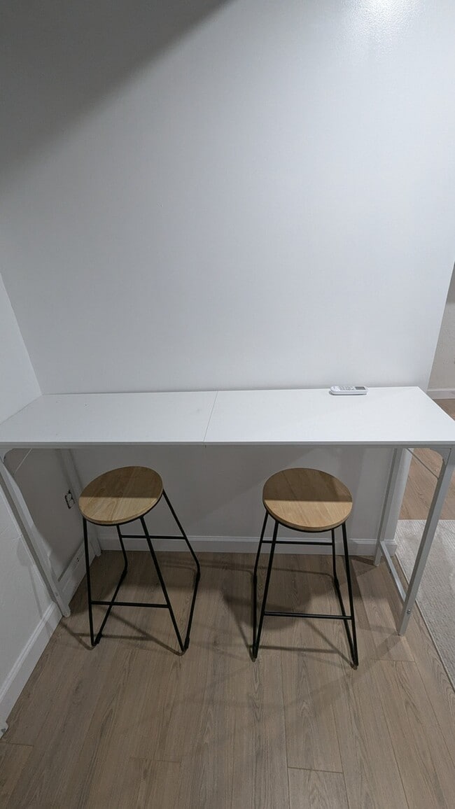 Building Photo - 1111 SW 8th Ave