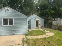 Building Photo - 506 N French Ave