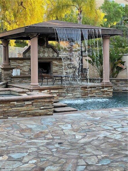 Building Photo - 1 Vía Perico