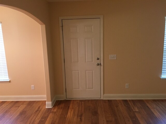 Building Photo - 83 Ristona Dr