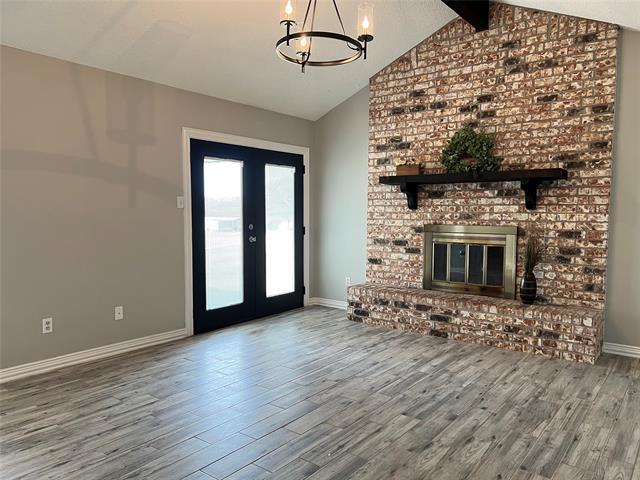 Building Photo - 202 S Sendero Dr