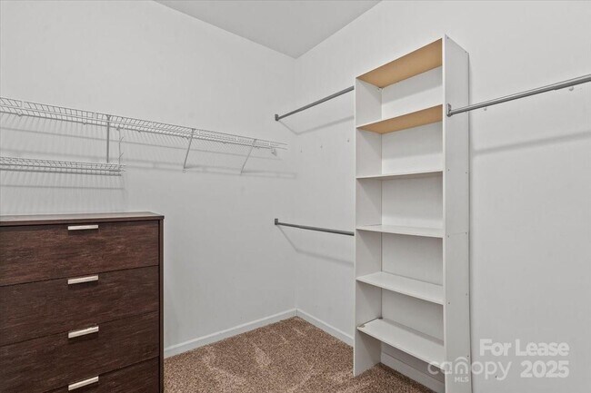 Building Photo - 9920 Eden Hall Ct