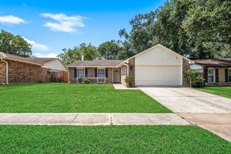 Building Photo - 22831 Millgate Dr