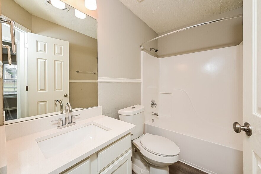 Building Photo - 116 Taylor Knoll Way