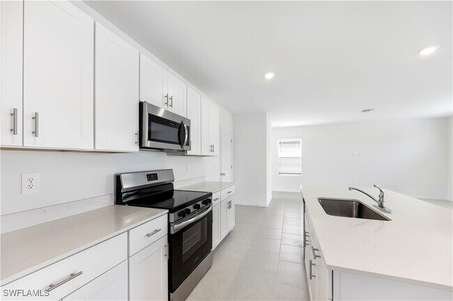 Building Photo - 4018 San Felice Ln