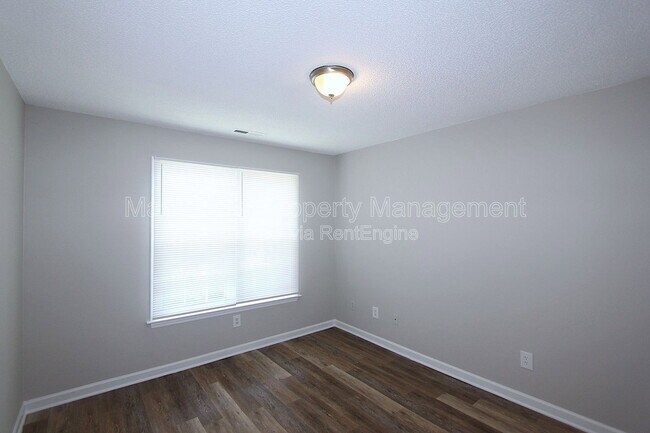 Building Photo - 3705 Votive Ln