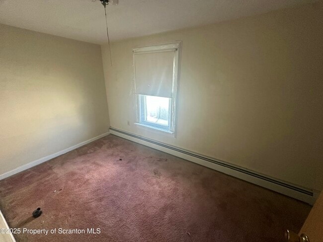 Building Photo - 74 W Chestnut St