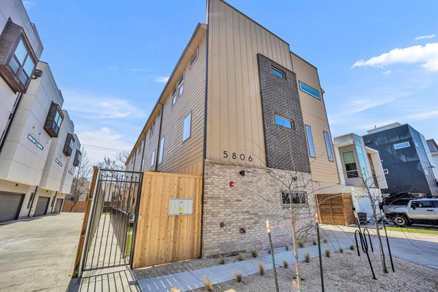 Building Photo - 5806 Bryan Pkwy