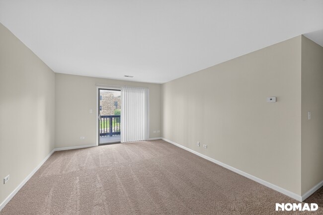 Building Photo - 1420 Stonebridge Cir