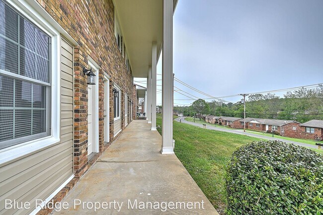 Building Photo - 932 Kendrick Creek Rd