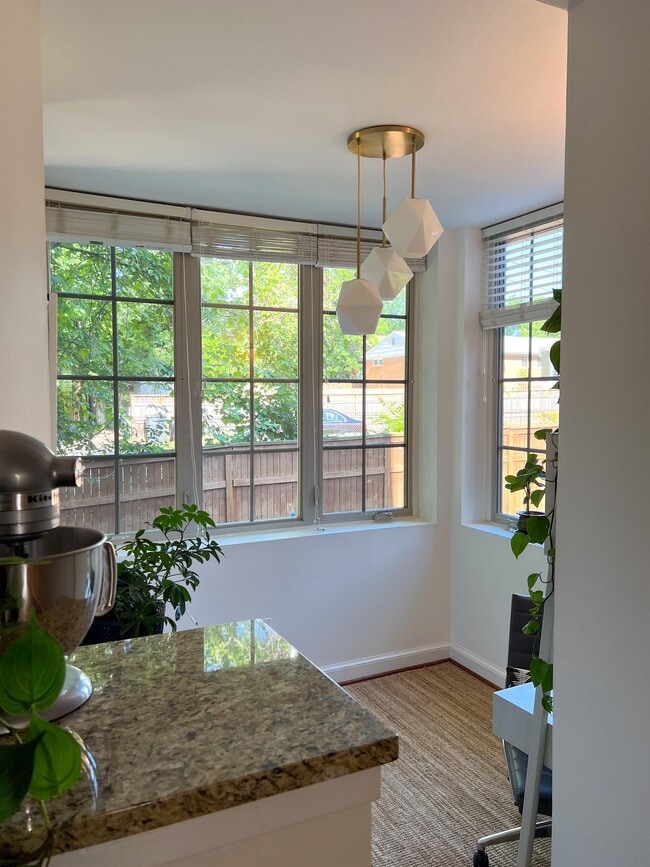 Building Photo - 6718 3rd St NW