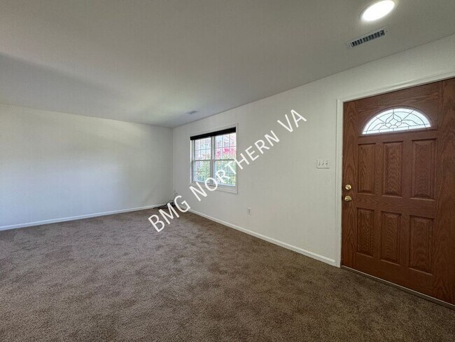 Building Photo - 8763 Bretton Woods Dr