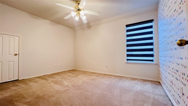 Building Photo - 818 Green Pond Dr