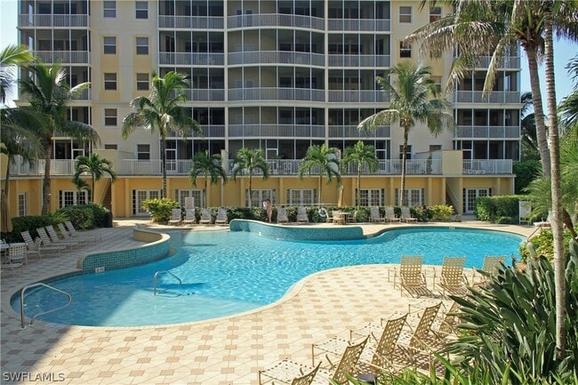 Building Photo - 400 Flagship Dr