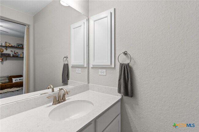 Building Photo - 4508 River Rock Rd