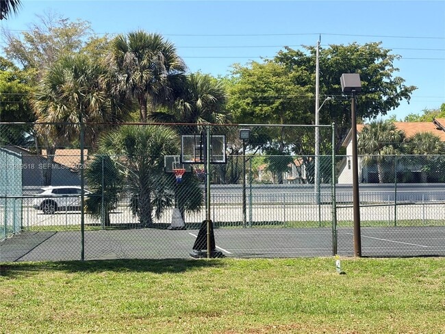 Building Photo - 5720 Rock Island Rd