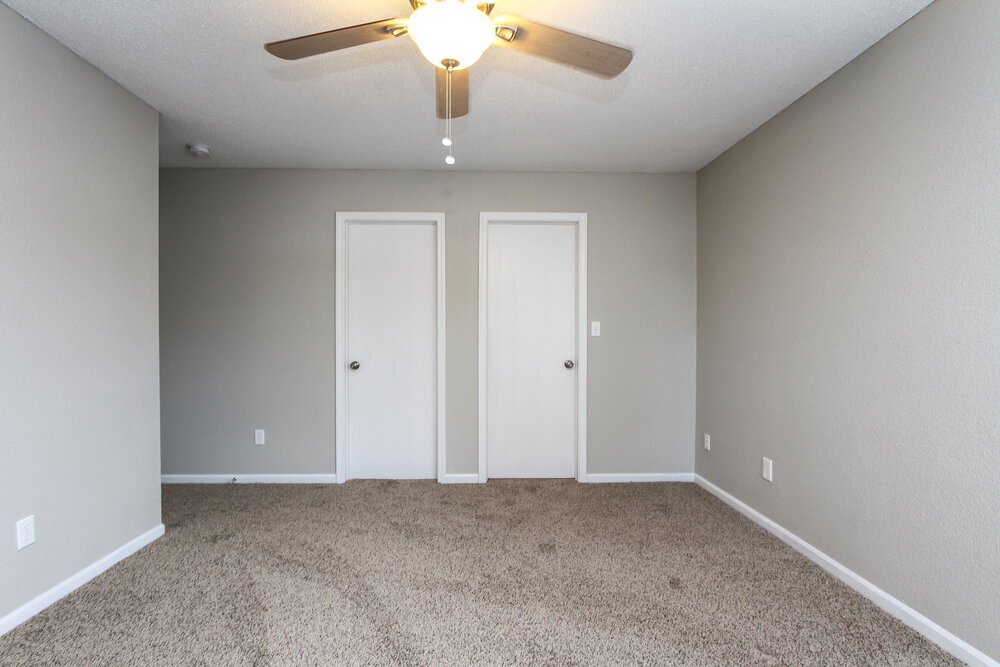 Building Photo - 652 Locust Grove Ln