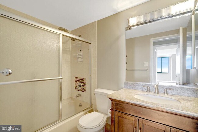 Building Photo - 6301 Stevenson Ave