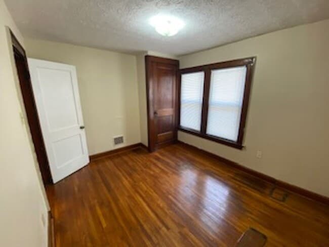 Building Photo - 2473-75 Adams Ave