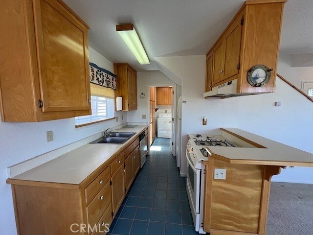 Building Photo - 361 Harvey St