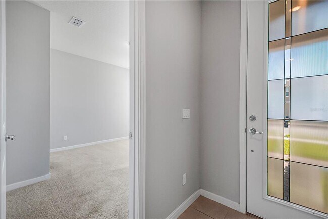 Building Photo - 5685 Arborvista Dr