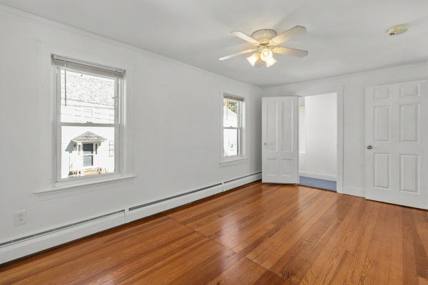 Building Photo - 30 Catherine St