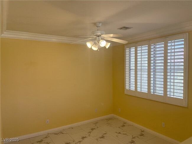 Building Photo - 1136 Scenic Crest Dr