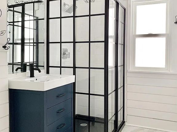 Building Photo - 6 BR 2 BA Single Family Home NEW U of MN - Sept 1 move in