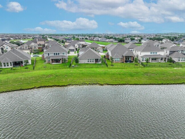 Building Photo - 77 Indian Wells Dr