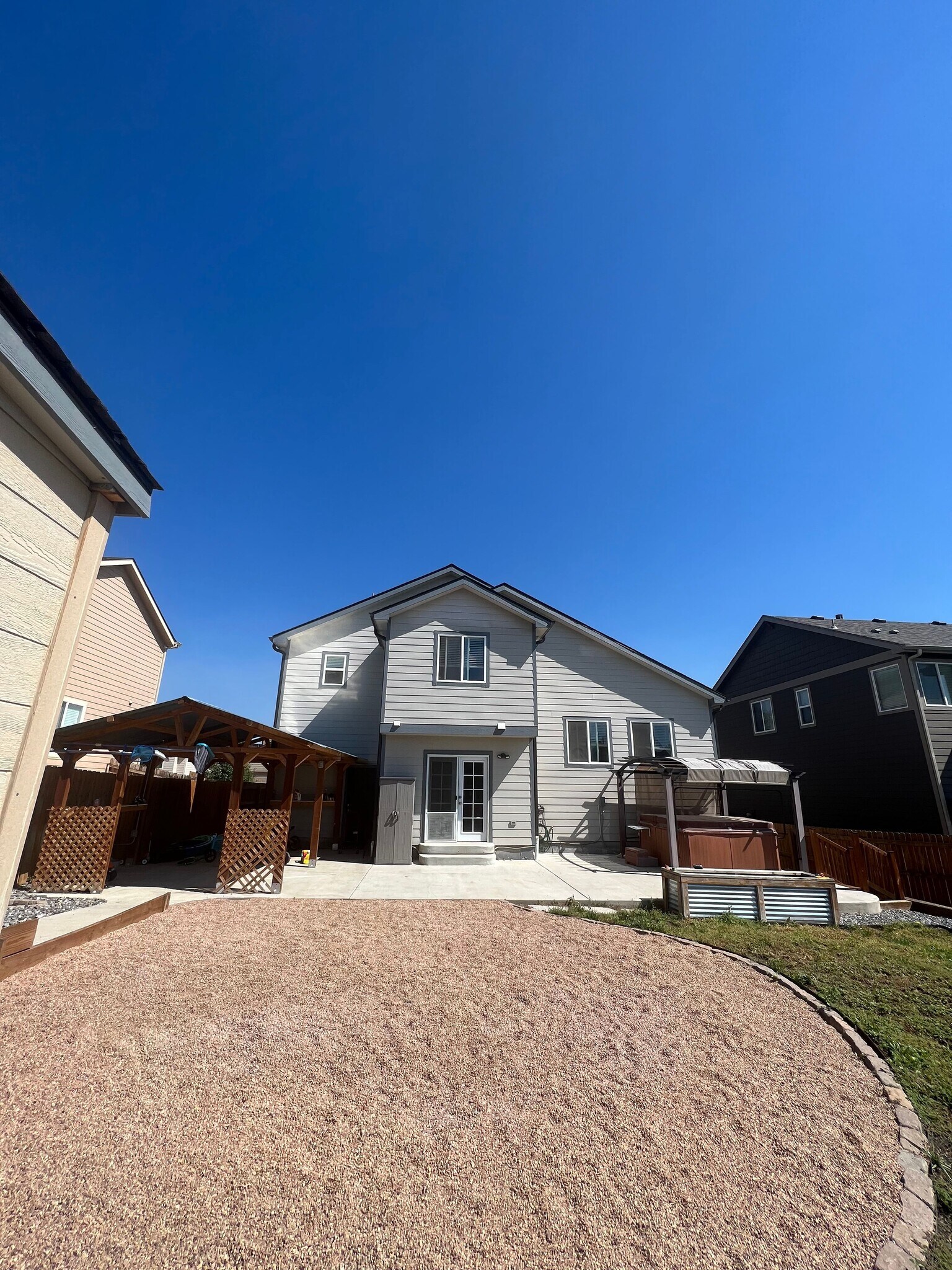 Building Photo - 7431 Araia Dr
