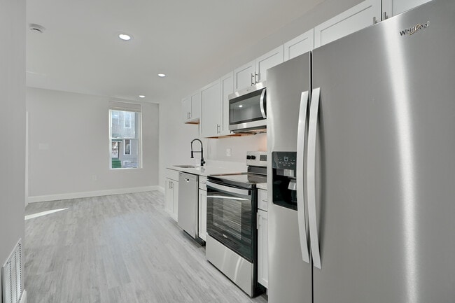 Building Photo - 412 Federal St