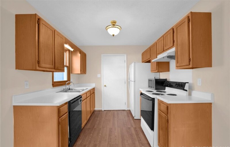 Building Photo - 1332 Oak Knolls Dr